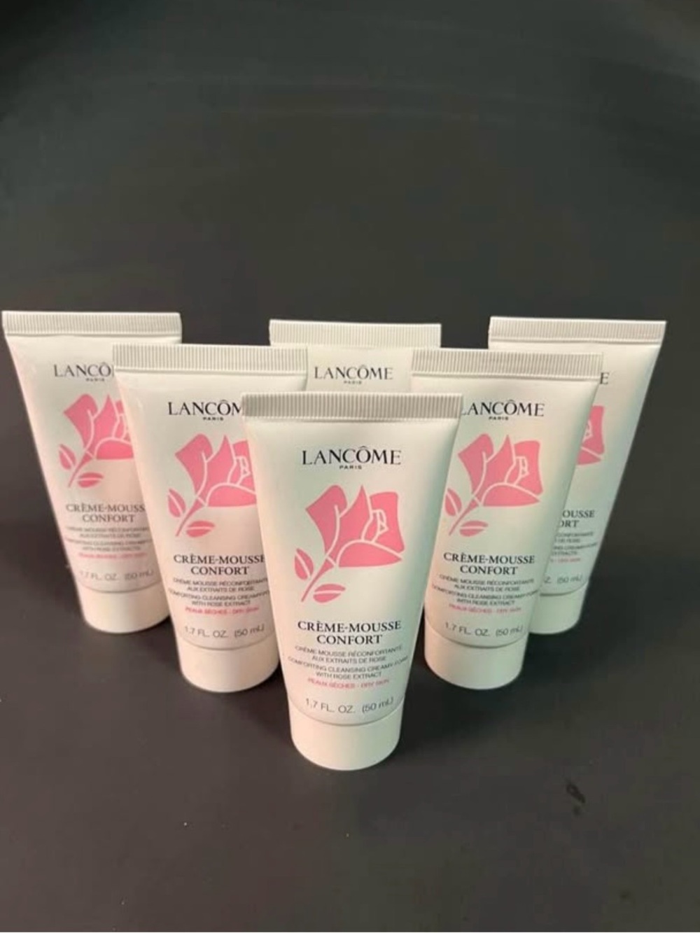 Lancome Creme Mousse Confort
Comforting Foaming Cleanser Lot of 6